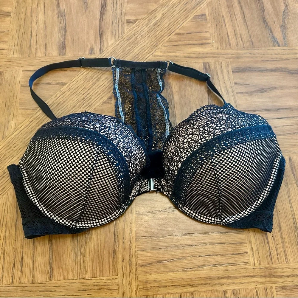 Victoria's Secret Very Sexy Racerback Black Lace Push-Up Bra - Picture 6 of 6